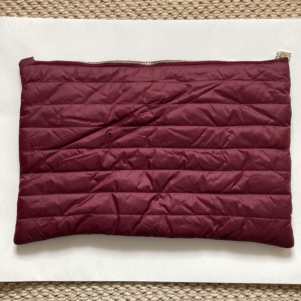 Kate Spade Zipper Pouch NWOT